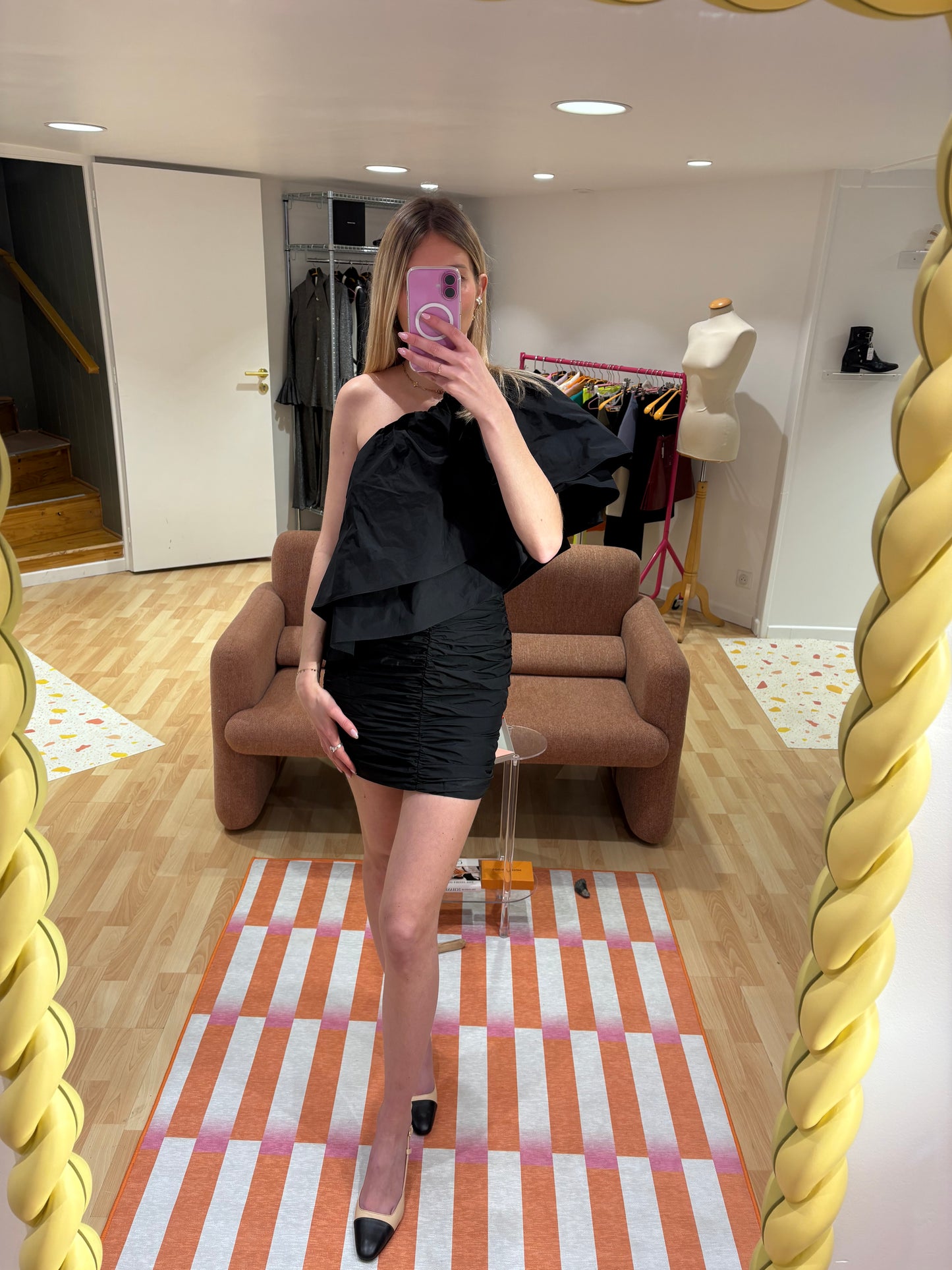 Robe Rotate