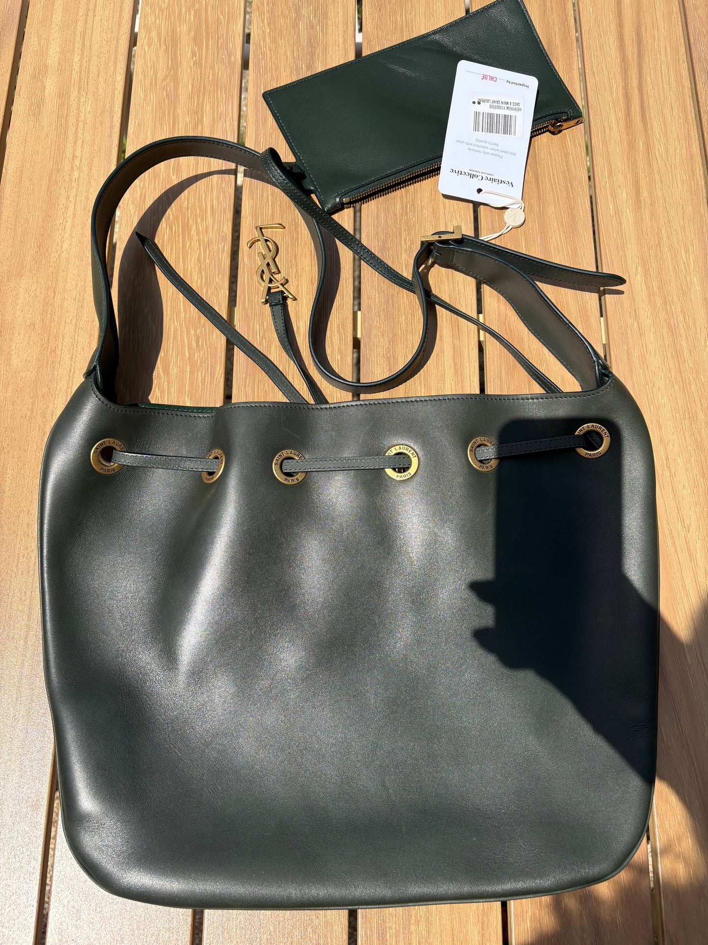 Saint Laurent Paris VII Medium Hobo Bag – Cuir lisse vert foncé