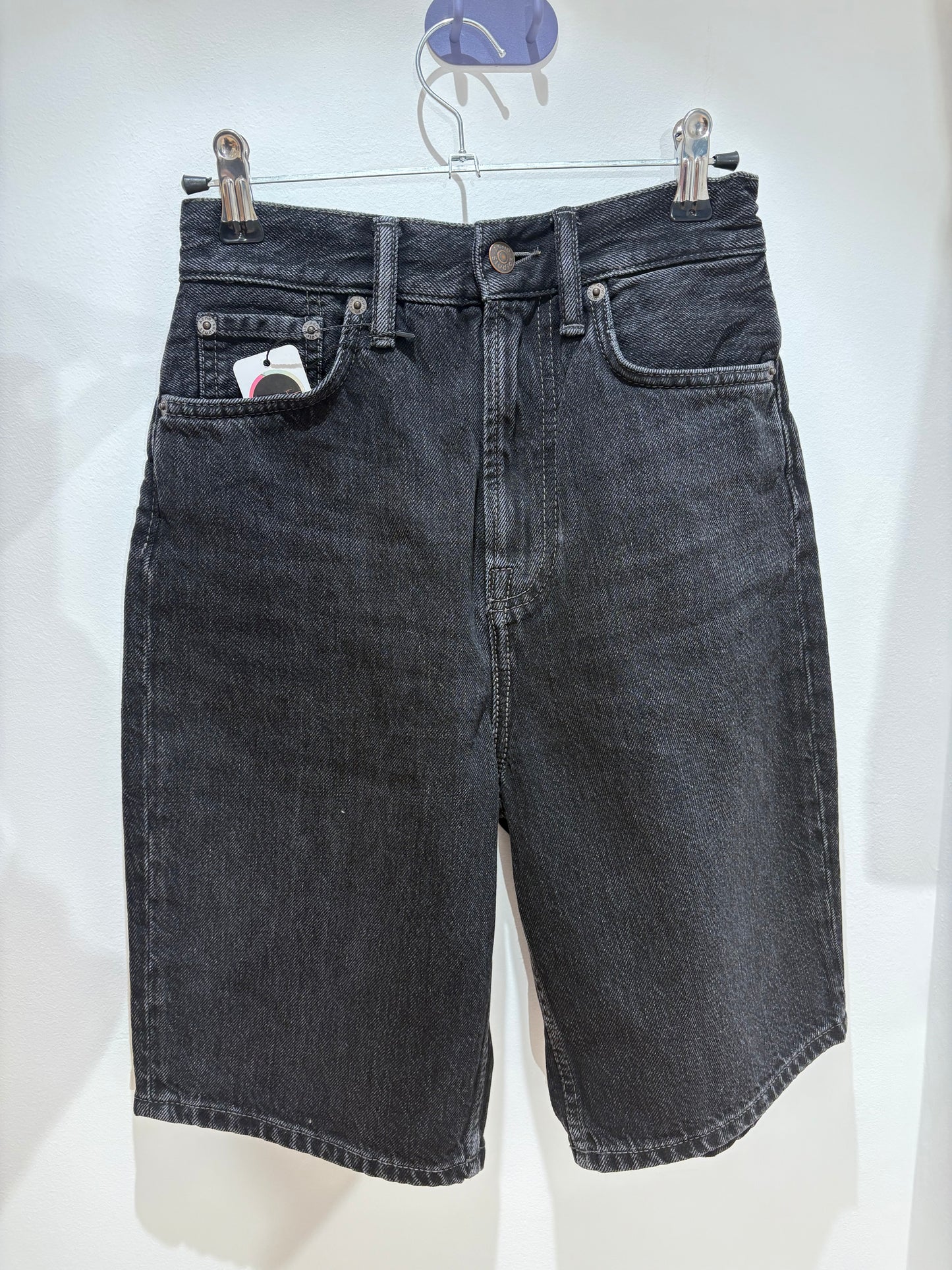 Bermuda Acne Studios