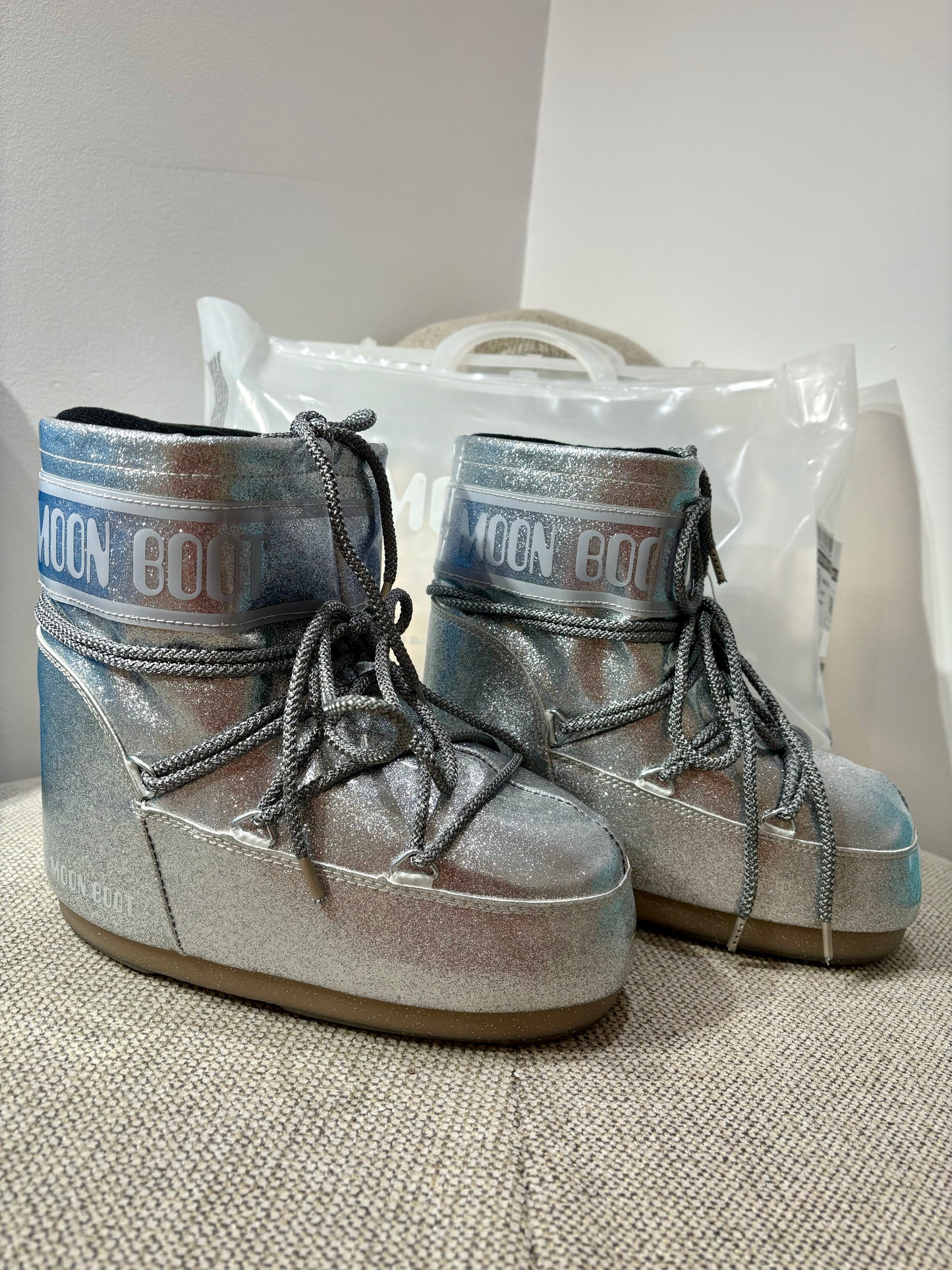 MOON BOOT SILVER