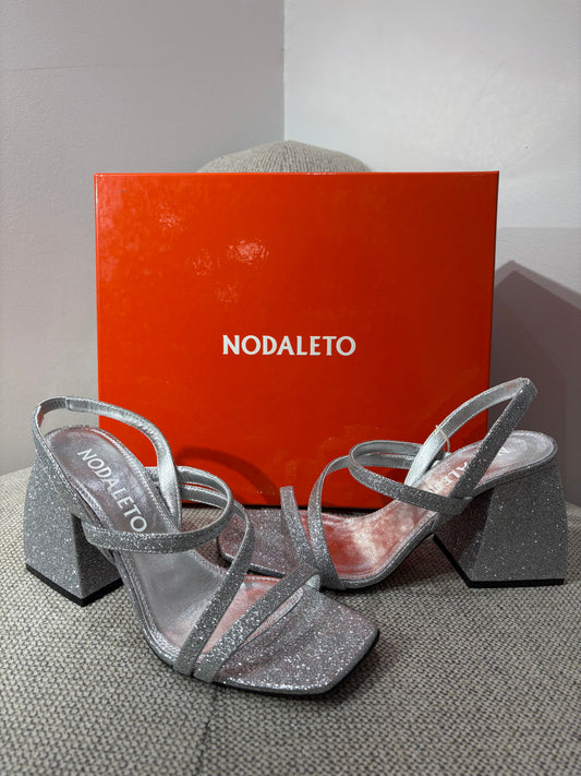 Sandales Nodaleto
