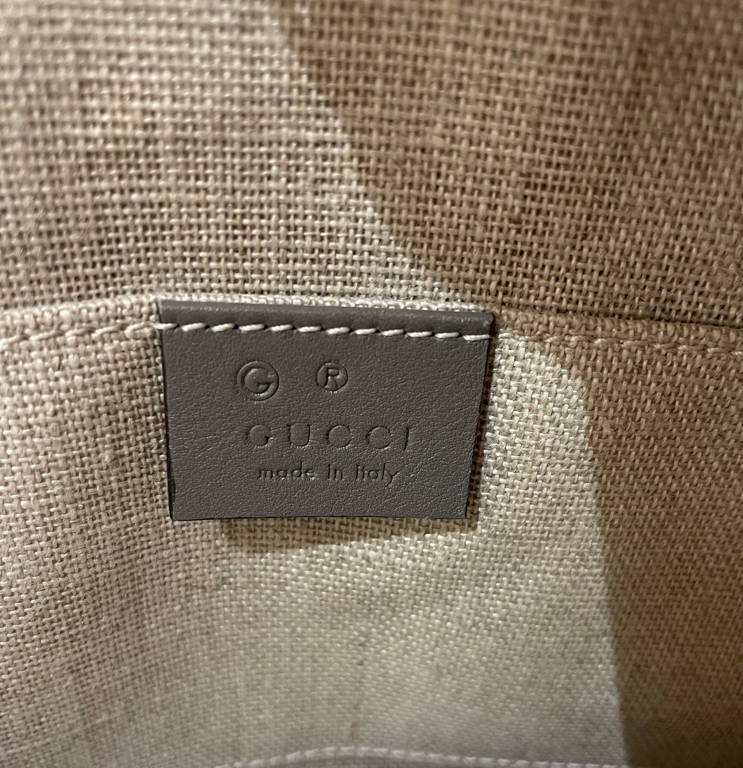 Sac Gucci monogram dôme gris