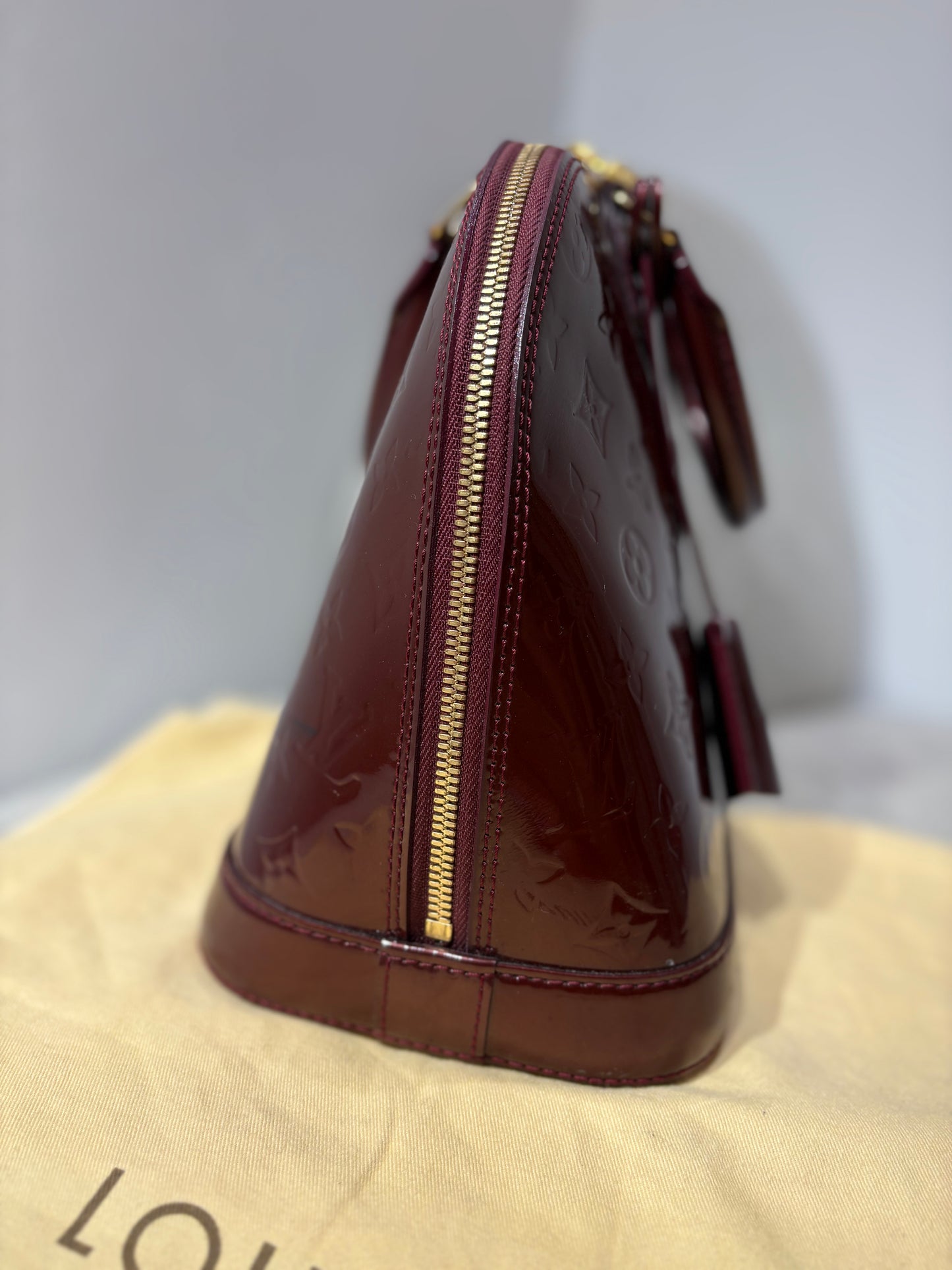 Sac Louis Vuitton Alma PM Monogram Vernis Rouge Fauvist