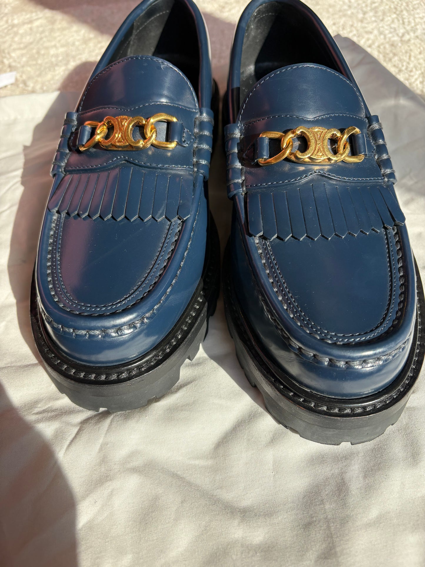 Céline Loafers Margaret Triomphe bleu marine T37