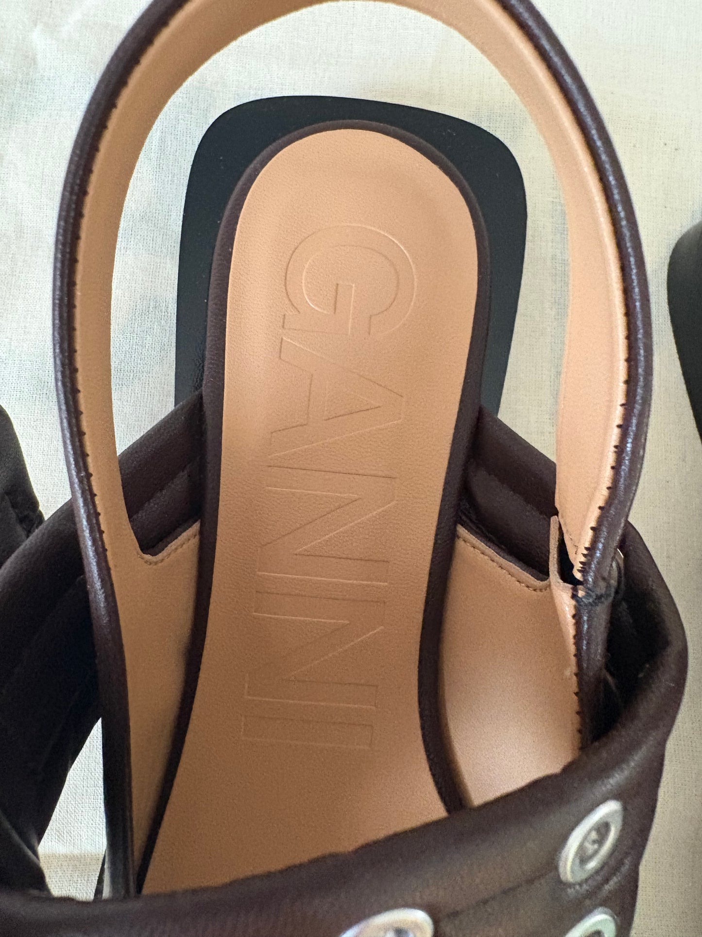 Slingbacks GANNI