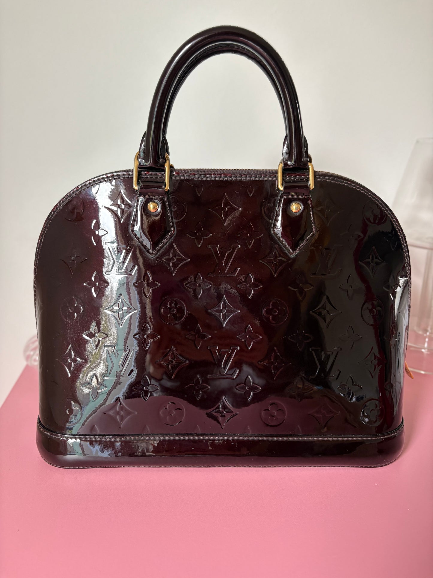 Sac Alma Louis Vuitton vernis