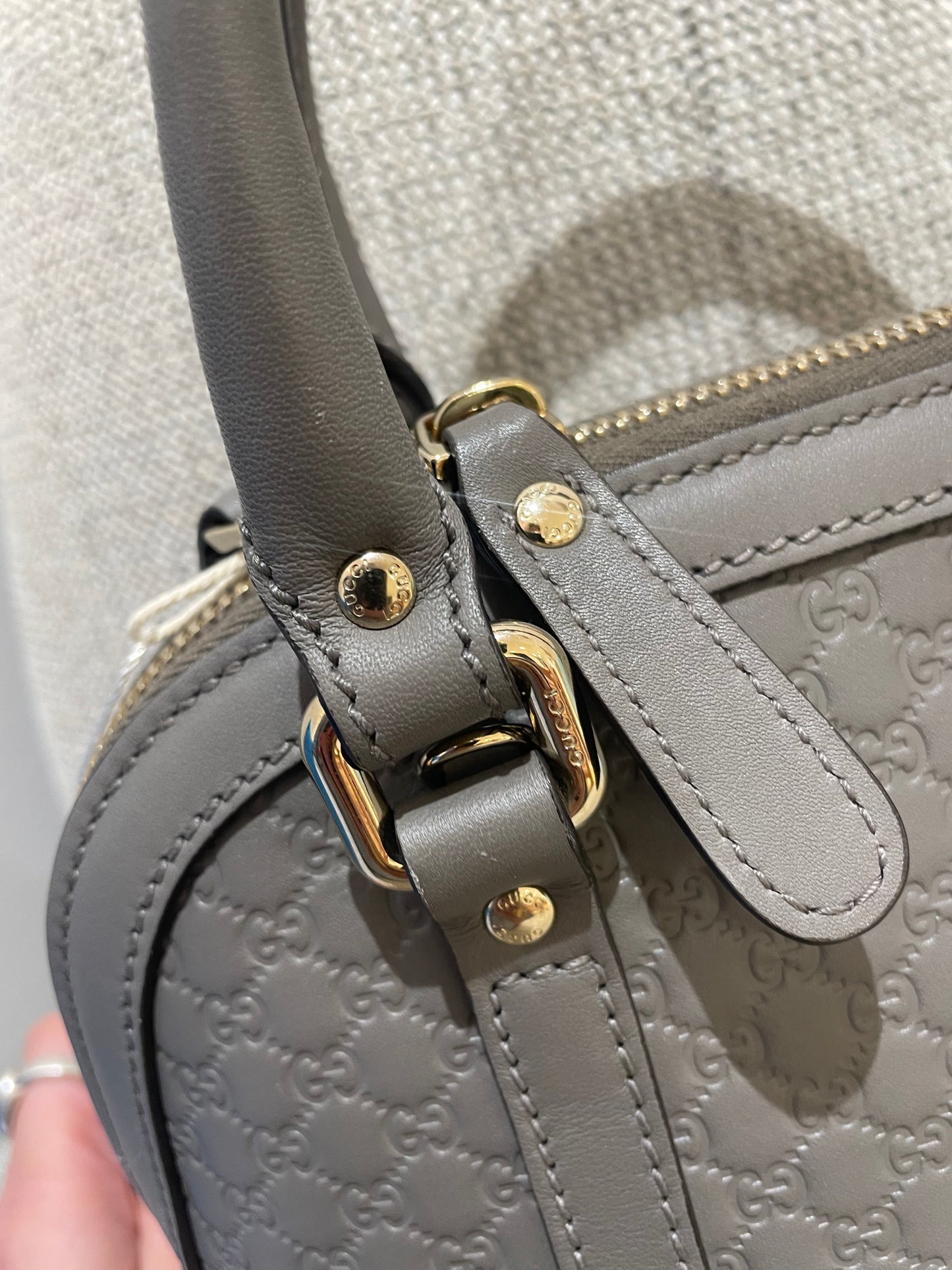 Sac Gucci monogram dôme gris