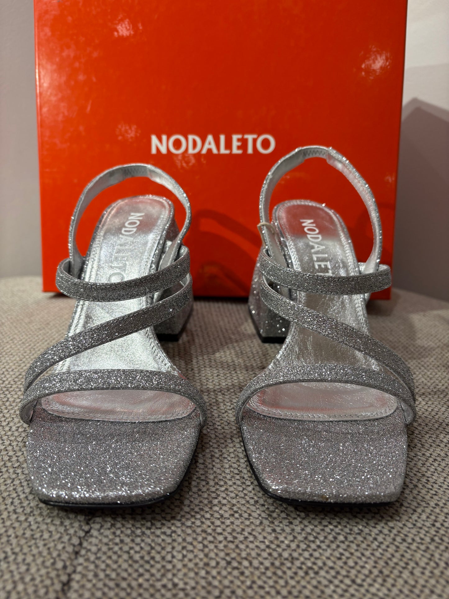 Sandales Nodaleto