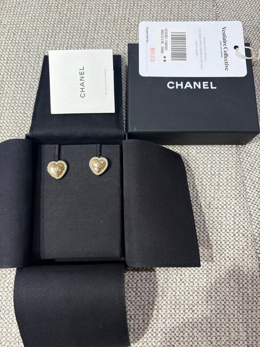 Boucles d’oreilles Chanel