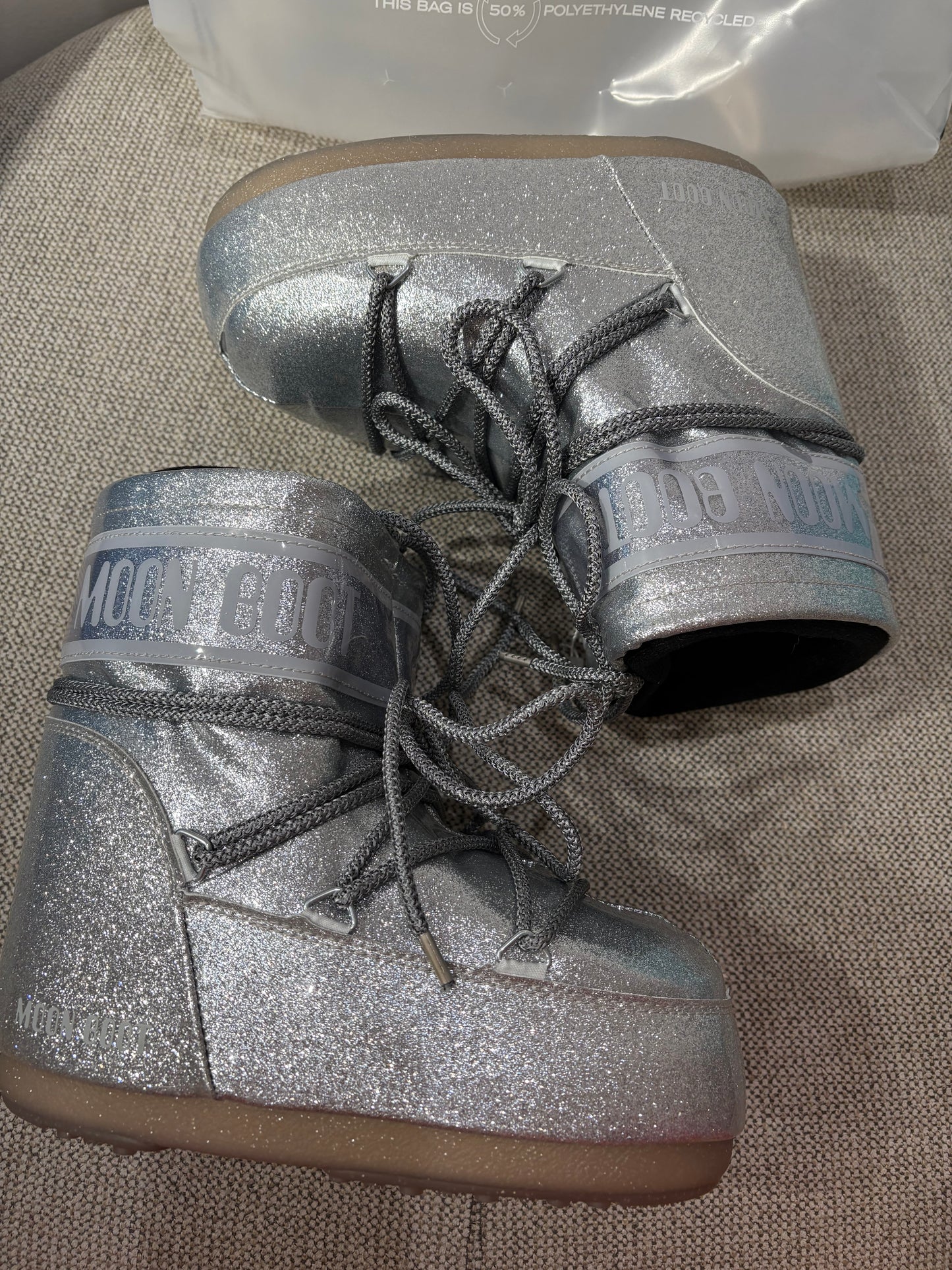 MOON BOOT SILVER