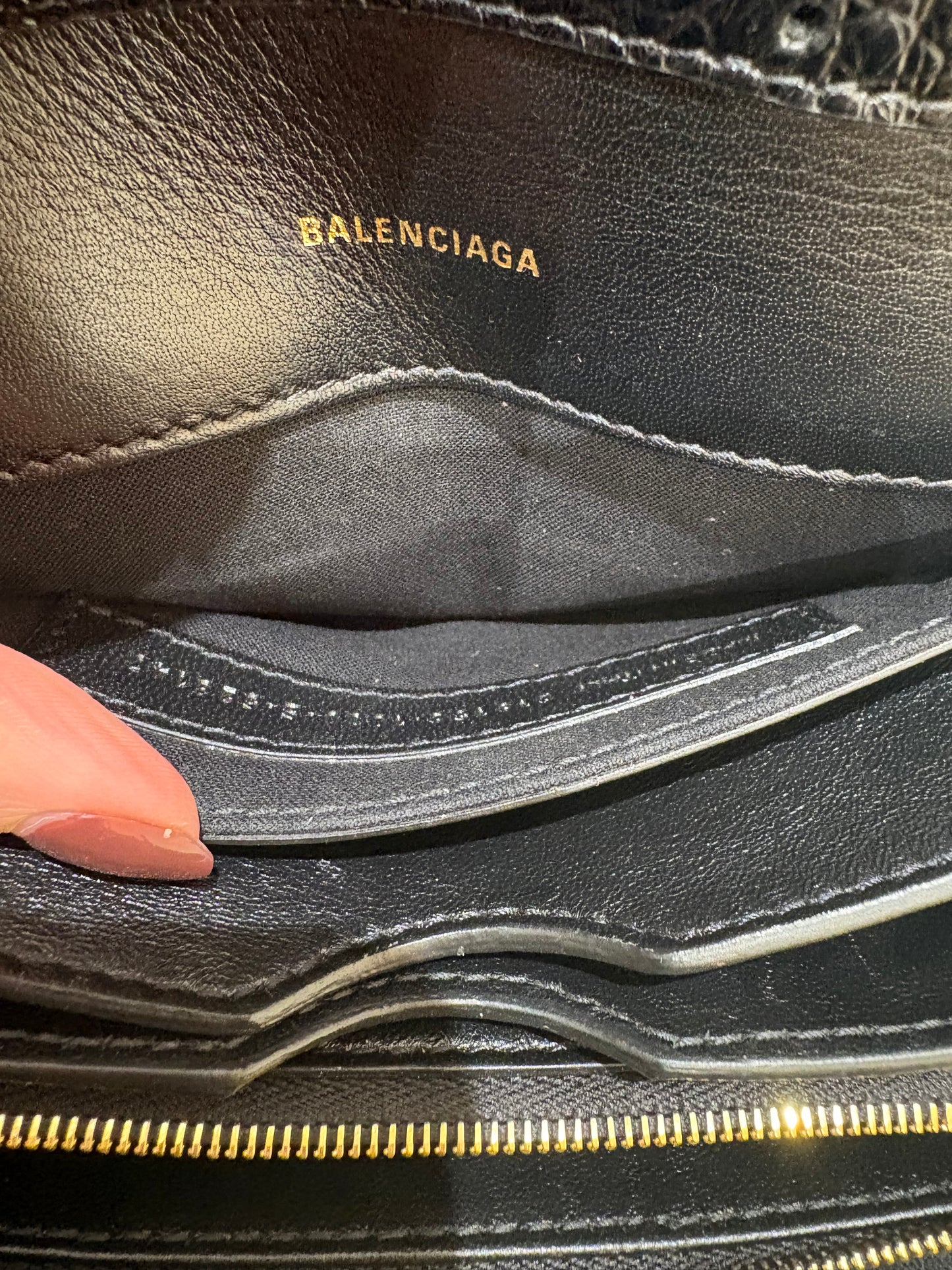 Sac Balenciaga noir croco B