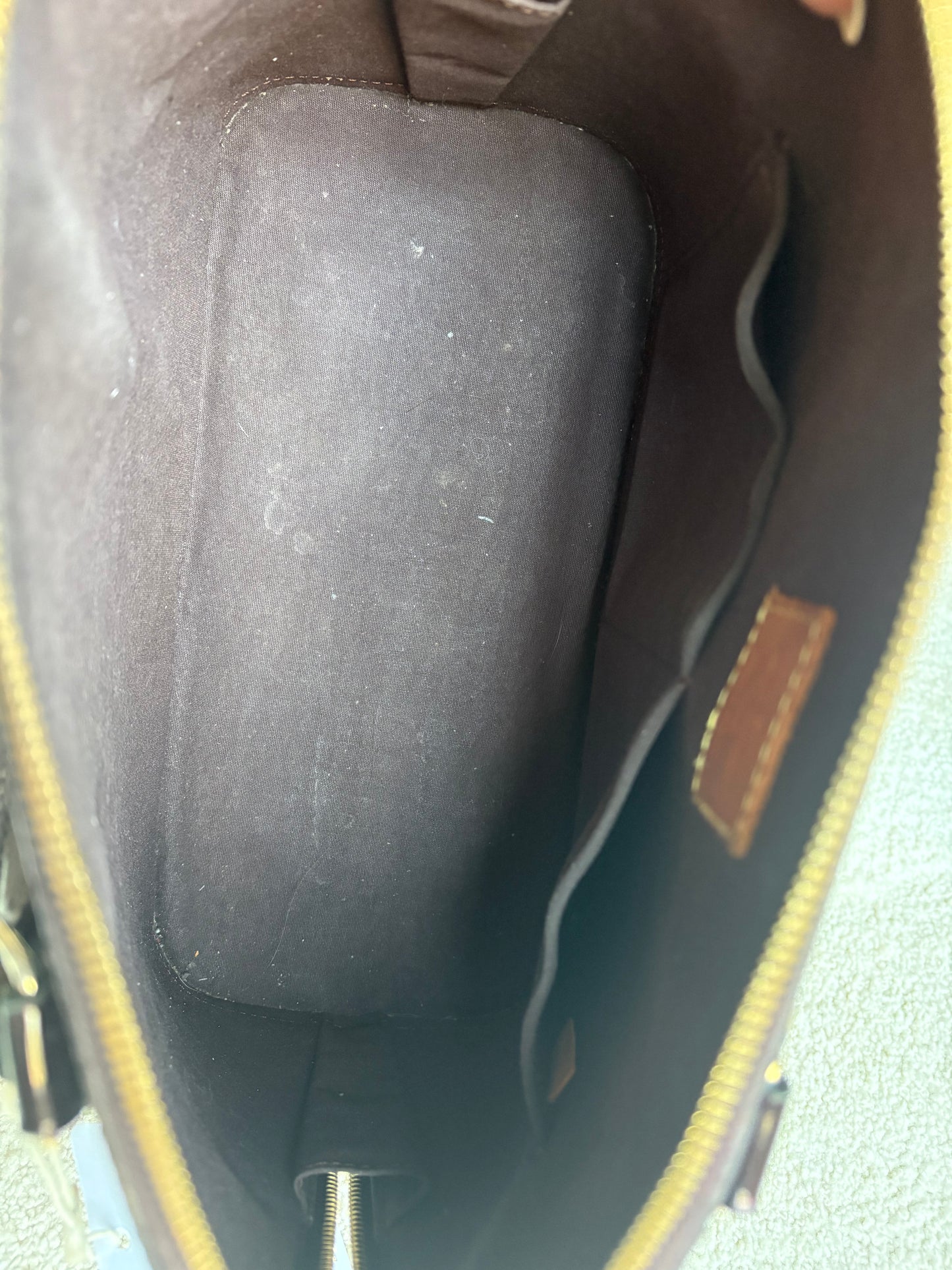 Sac Alma Louis Vuitton vernis