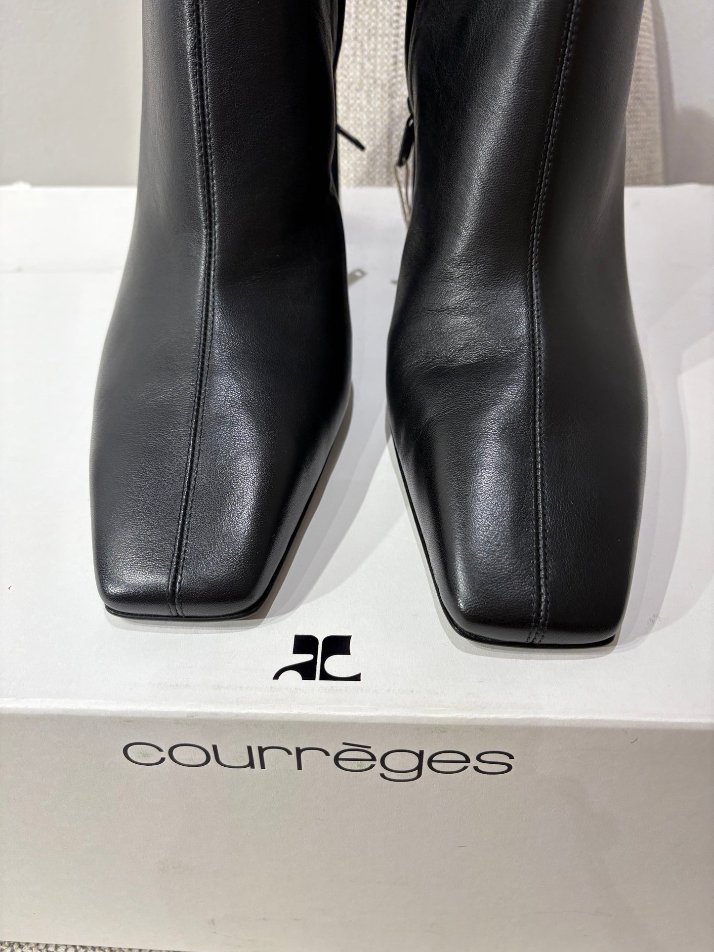 Bottines Courrèges